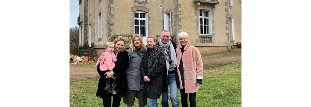 Familie Meiland zet chateau te koop en gaat terug naar Nederland