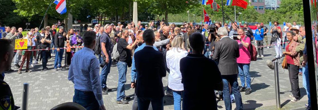 Demonstratie op Media Park in Hilversum