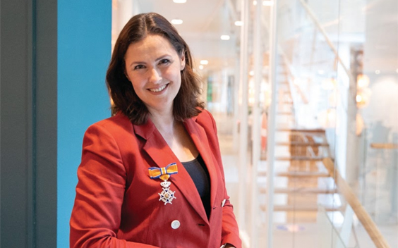 Vakvrouw Anniko van Santen 1 Anniko van Santen