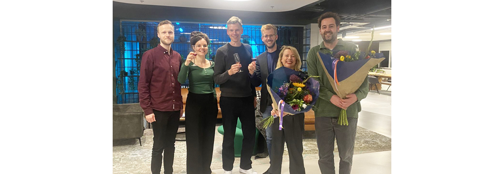 Tegel voor journalistieke podcast Grijs Gebied