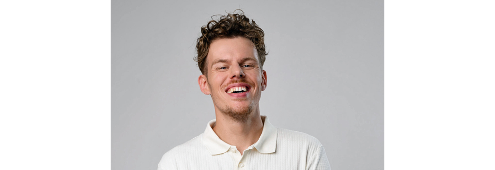 Tom de Graaf: “Sommige luisteraars dachten dat ik écht achter de intercom zat”