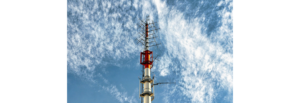 De beste AI-stemgeneratoren voor radiostations 