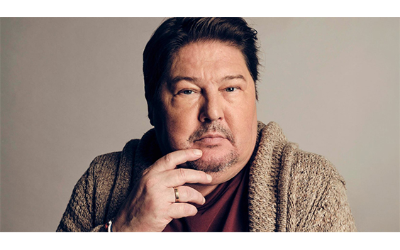 Martijn Krabbé tekent nieuw contract bij RTL