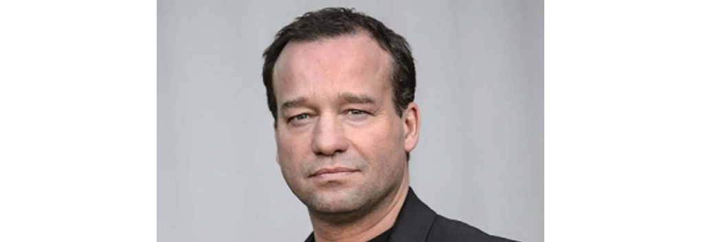 Misdaadjournalist Mick van Wely weg bij De Telegraaf en Nieuws van de Dag