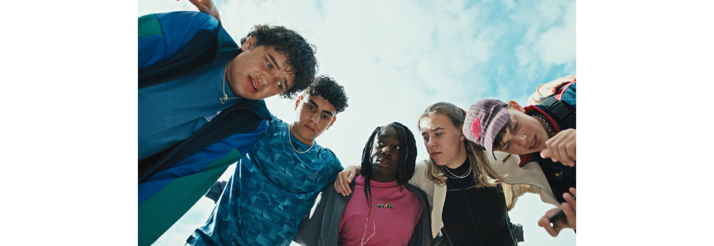 Straatvoetbal, rivaliteit en vriendschap in jeugdserie For the Win