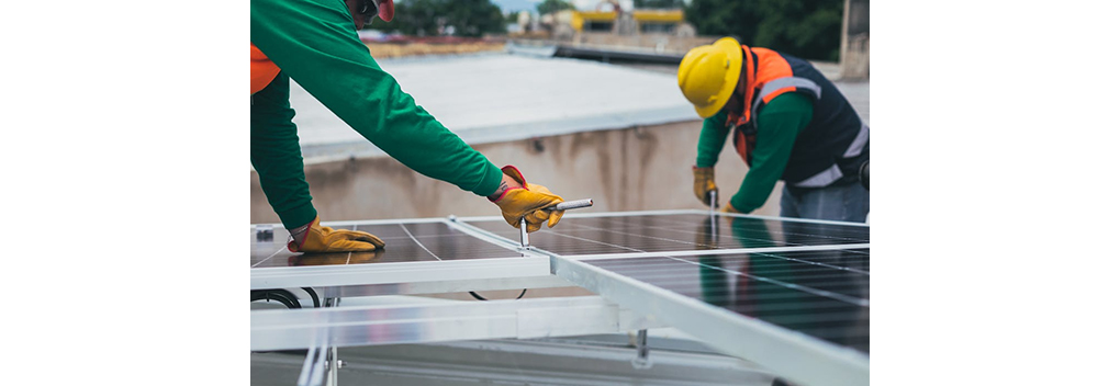 Zo profiteer je van een dynamisch energiecontract met zonnepanelen