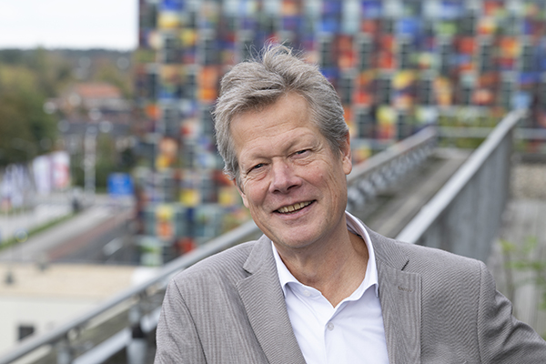 NTR-directeur Lucas Goes over leiderschap, bezuinigingen en de kracht van kalmte 1 Lucas Goes