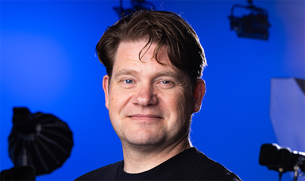 NHL Stenden: Sell the story 1 Robert Keun