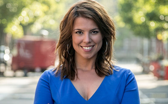 Roos Moggré presentatrice bij Pauw & De Wit