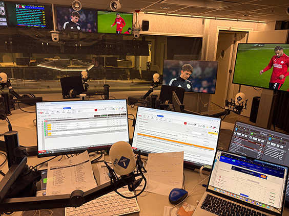 Over de bal heen kijken 1 Radio1studio564