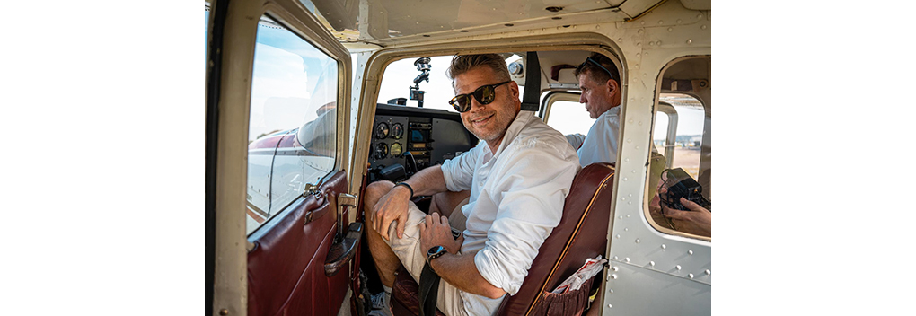 Coen Swijnenberg landt vanmiddag zelfstandig een vliegtuig