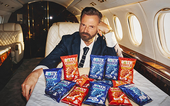 Teun van de Keuken wordt gewetenloze snacktycoon in Dirty Tony