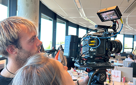Teledoc Ik werd wakker op een bol op NPO 2